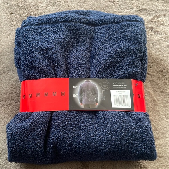 Hi-Tec - 1/4 Zip Fleece Pullover - Picture 3 of 4